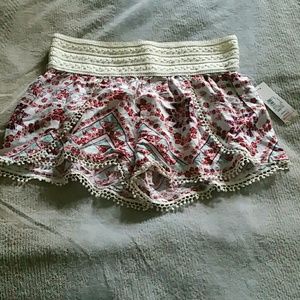 GIRL'S SUPER CUTE  THREAD UP PRINTED SHORTS